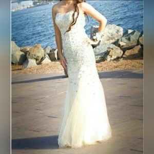 Eggshell/Cream Mermaid Prom Dress